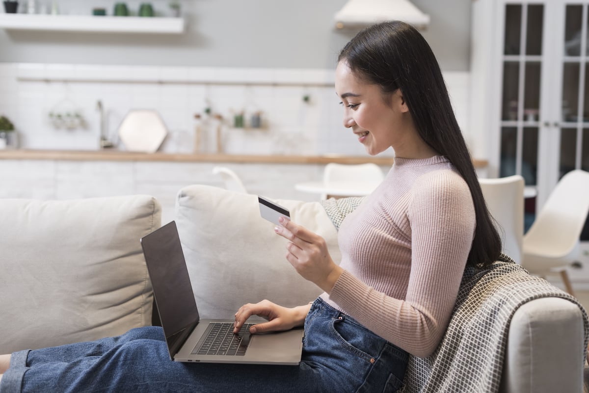 Pago mínimo de la tarjeta: beneficios y riesgos para tu perfil crediticio