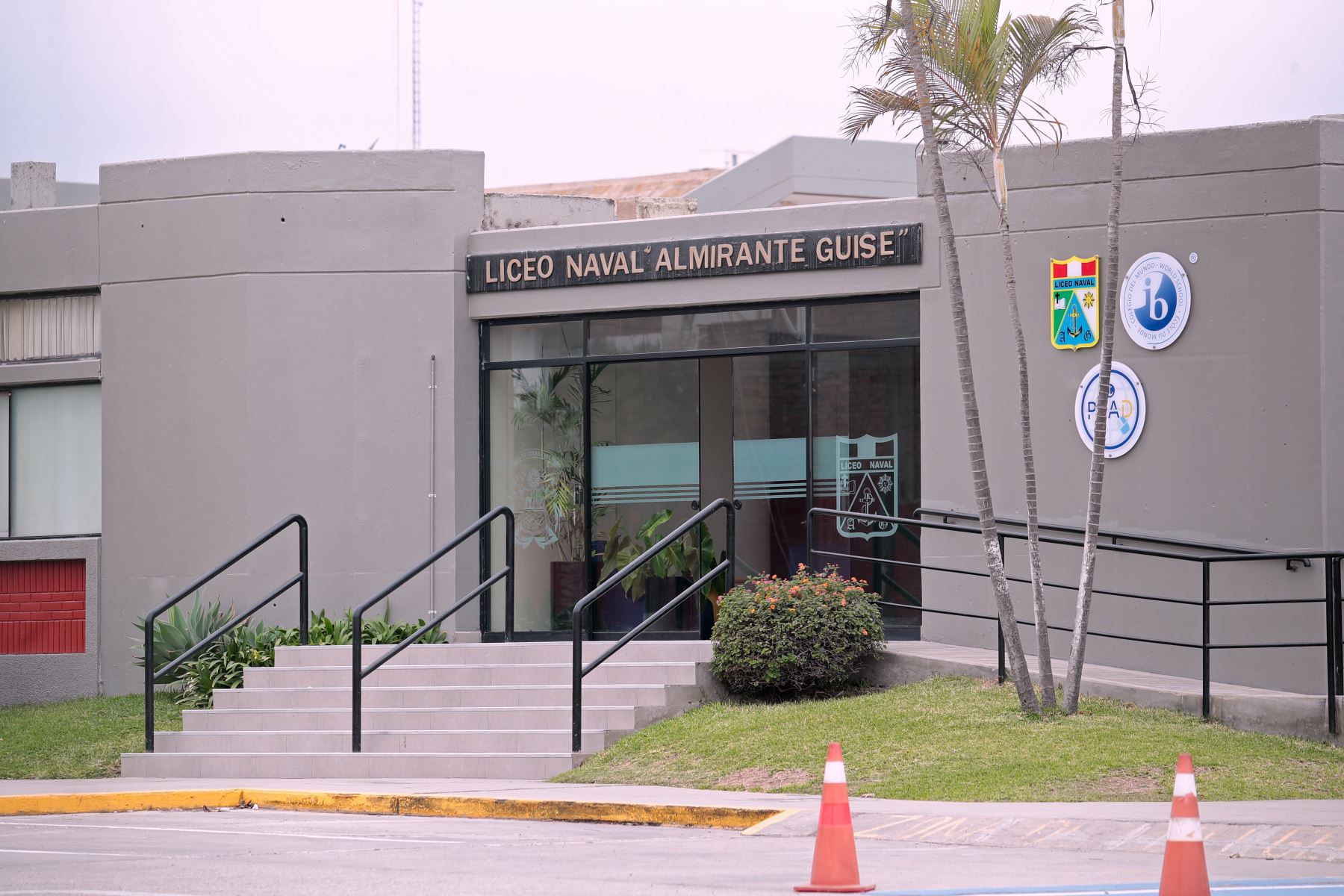 Minedu: encargan a Luis Aleman Nakamine la dirección del Liceo Naval Almirante Guise