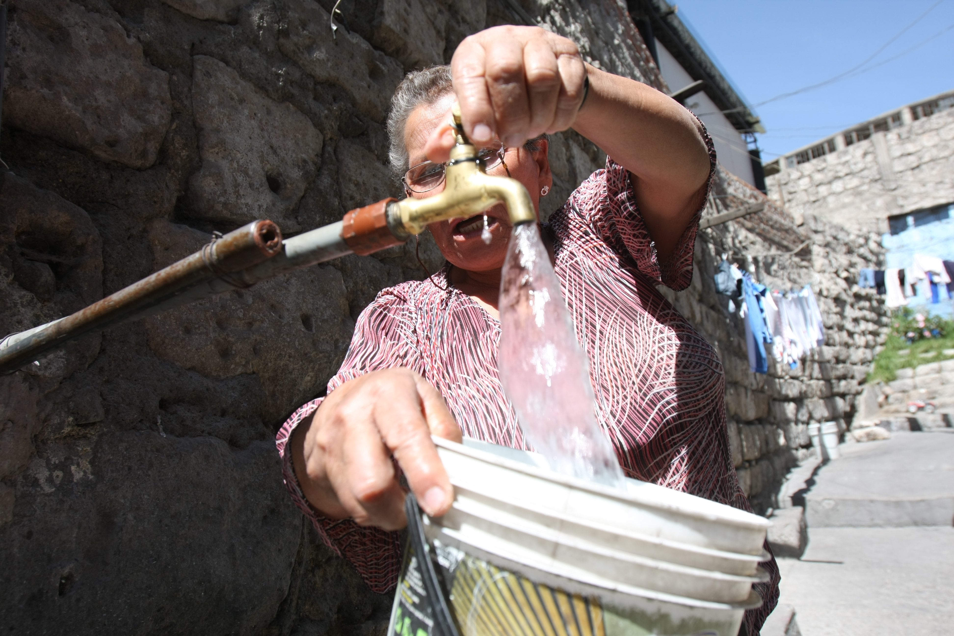 Arequipa: cerca de 9 mil hogares dejaron de recibir subsidio al agua desde 2021