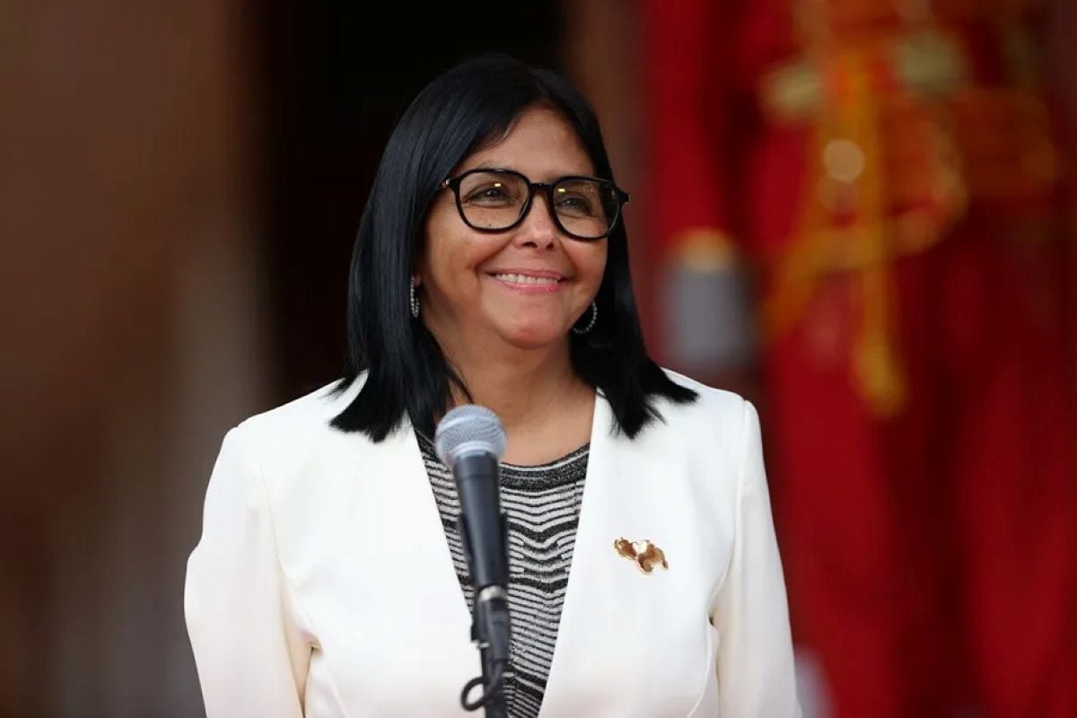 Delcy Rodríguez emula a Maduro y adelanta el inicio de la Navidad al 1 de noviembre