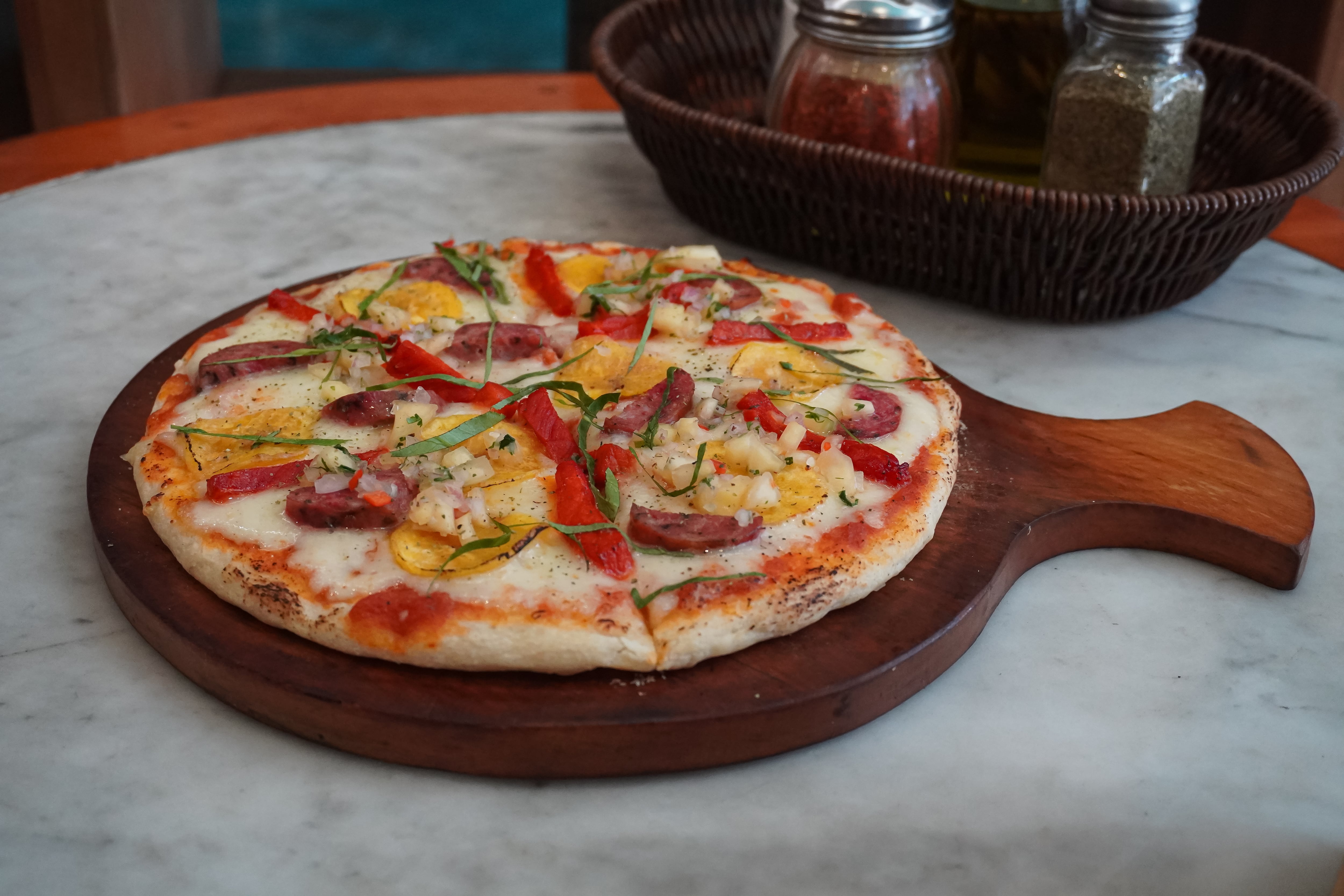 Mamma Lola presenta Pizza Amazónica y nuevos platos italianos en San Isidro