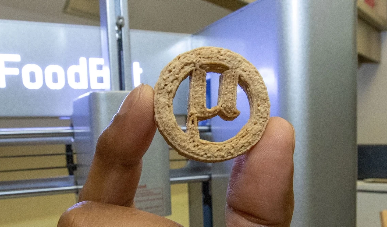 Científicos crean una galleta comestible a partir de una mezcla de plástico reciclado