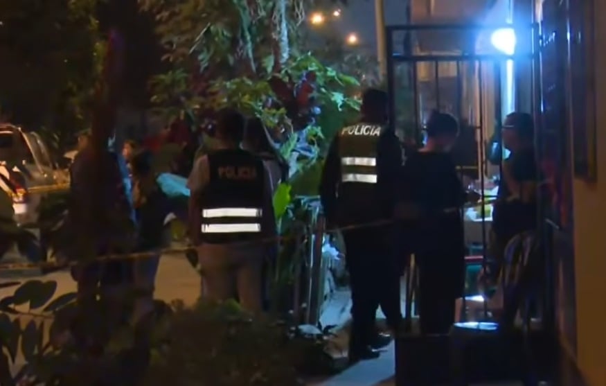 San Martín de Porres: Dos hermanas anticucheras son asesinadas por sicarios | VIDEO