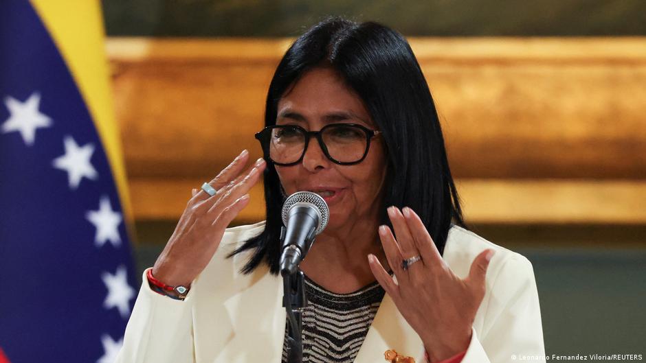 Delcy Rodríguez dice que habrá elecciones cuando "Venezuela esté preparada"