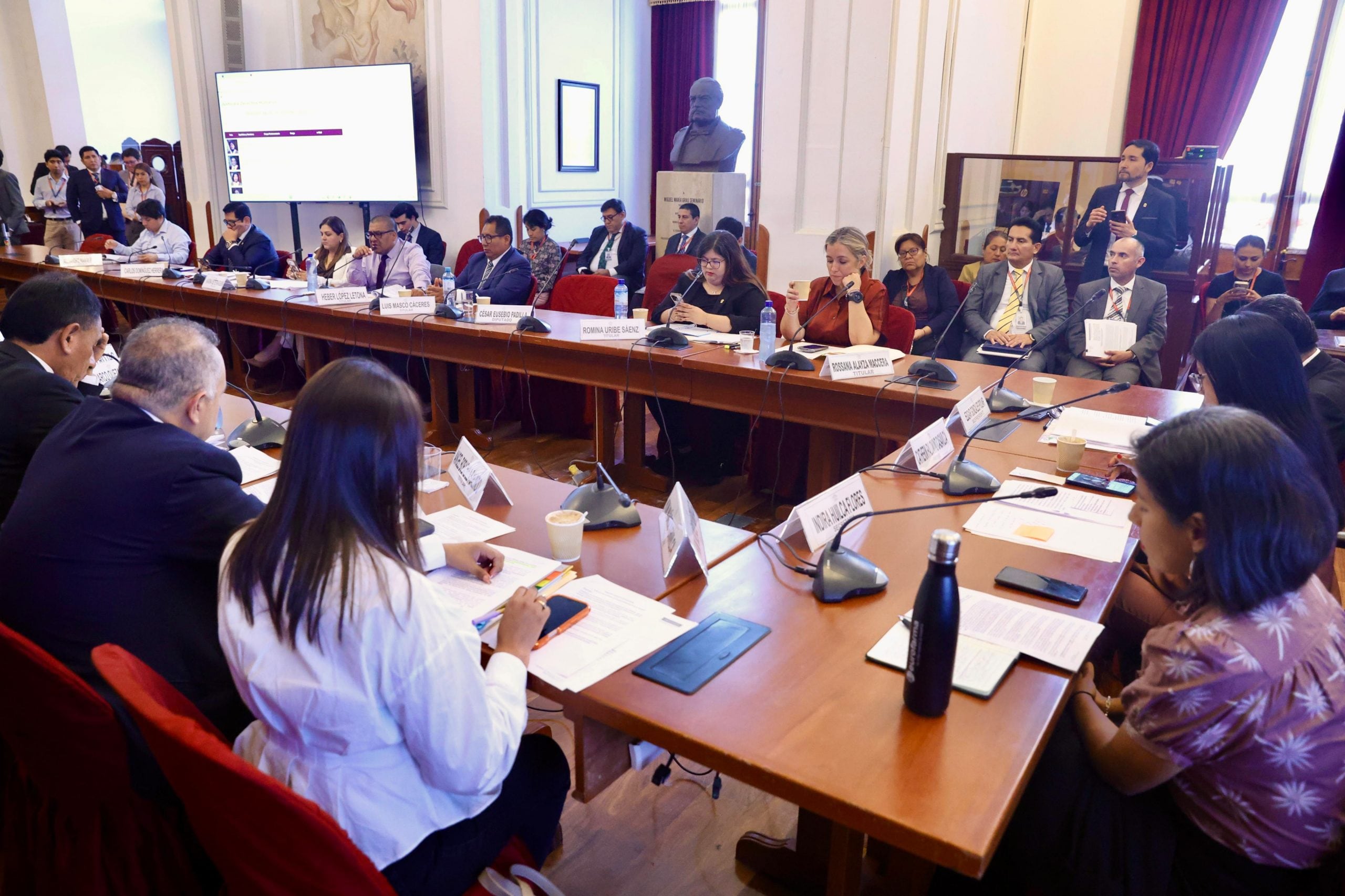 Comisión de Justicia aprueba dictamen para restablecer autonomía de extinción de dominio