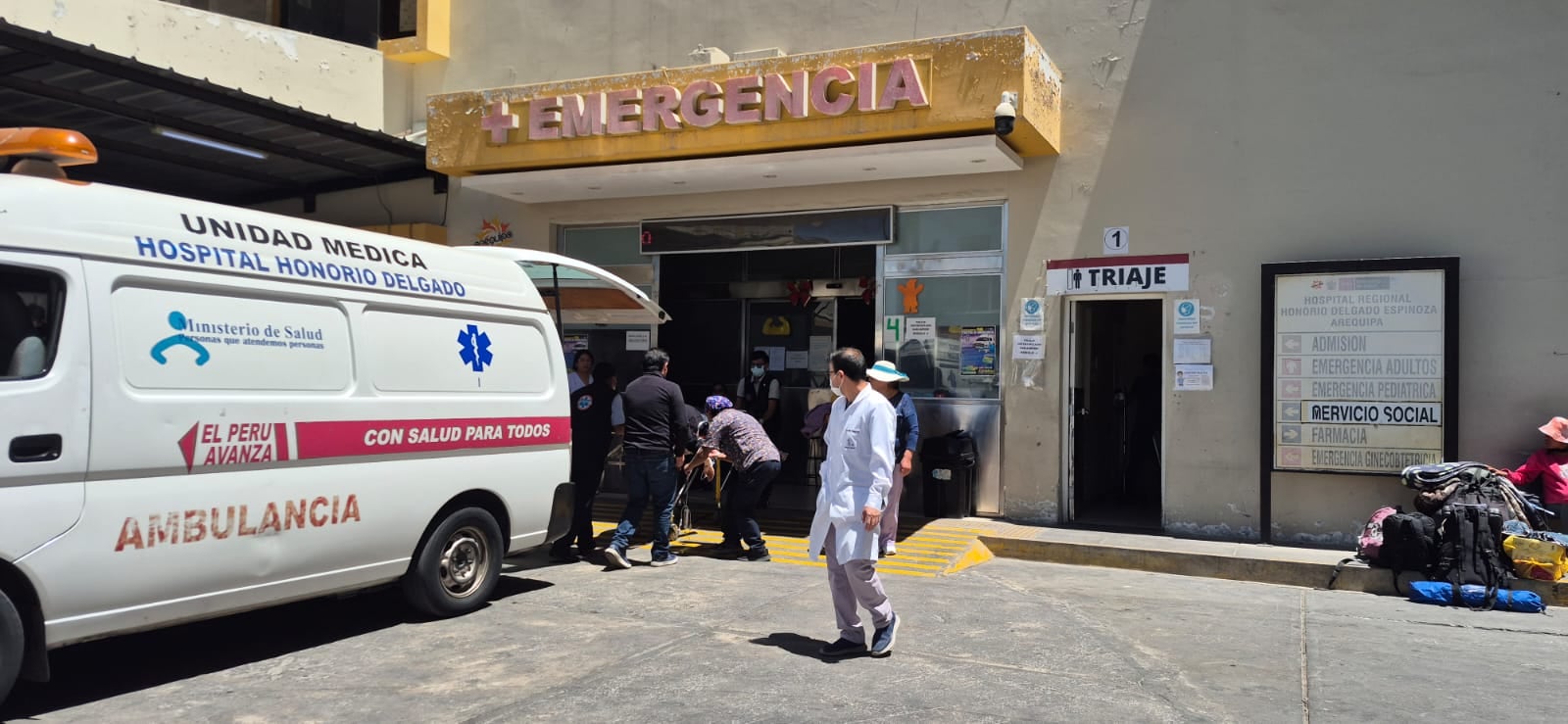 Arequipa: Niño que perdió a su hermano y abuela en incendio necesita traslado a Lima para recibir injertos (VIDEO)
