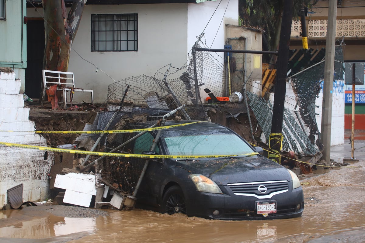 Aumentan a ocho los muertos en México por tormenta tropical Rachel