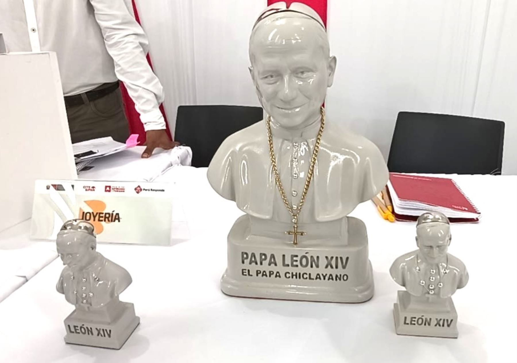 Papa León XIV en Chiclayo: artesanos convierten su visita en joyas únicas y colección