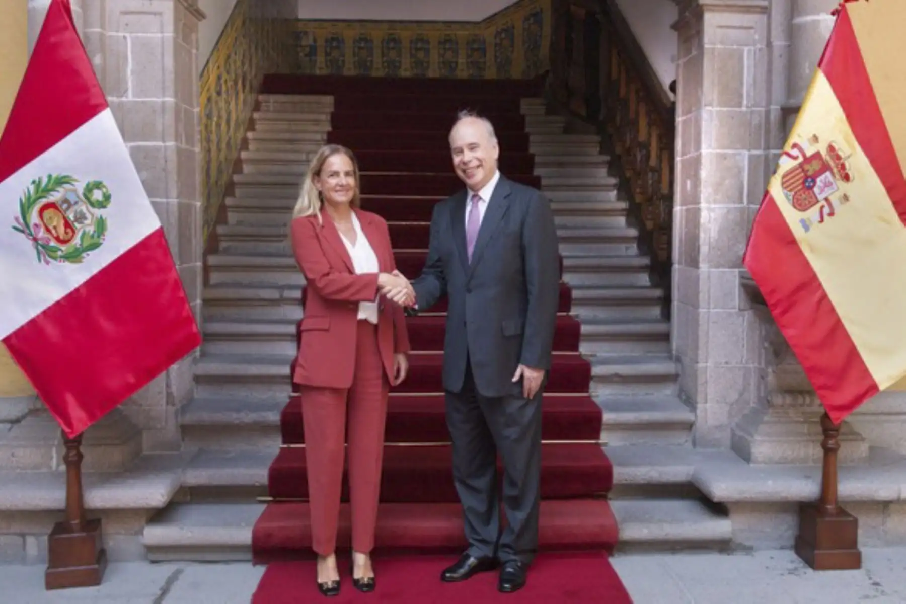 Perú y España refuerzan sus vínculos de cooperación y diálogo