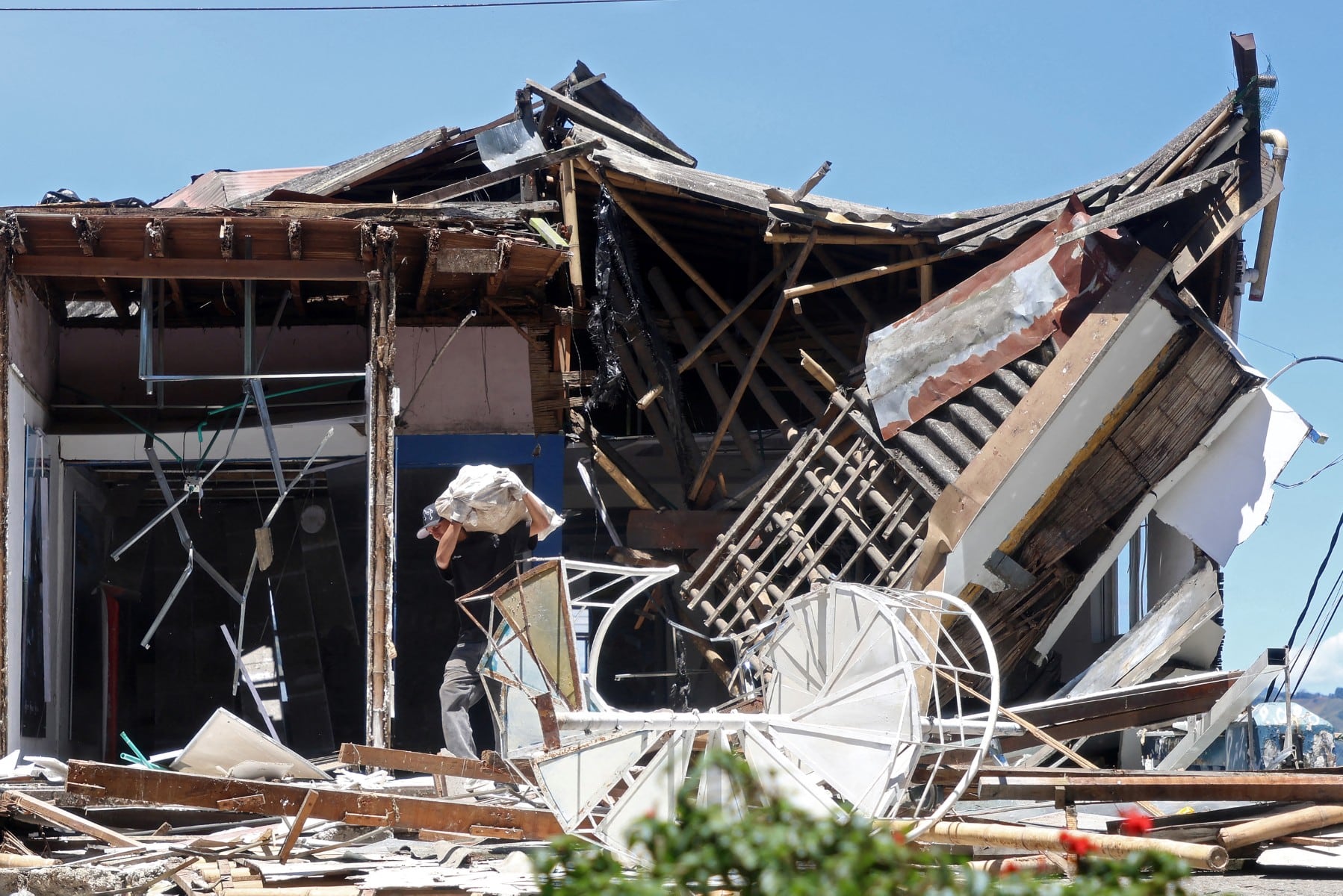 Terremoto en Colombia deja 111 muertos: declaran desastre nacional tras sismo de 7,4