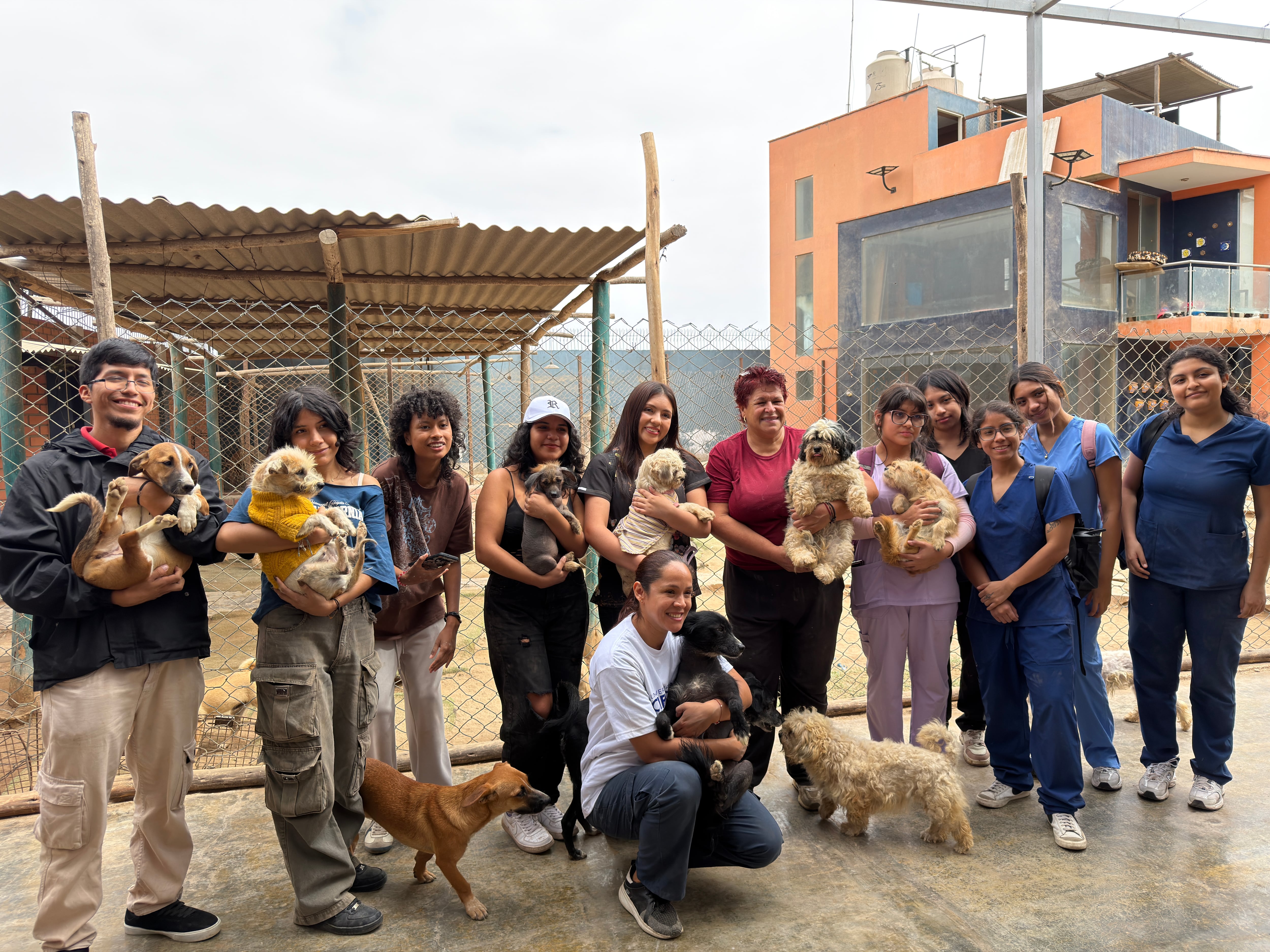WUF: Científica del Sur y WUF renovaron su alianza estratégica 2026 e iniciaron campañas de salud en albergues