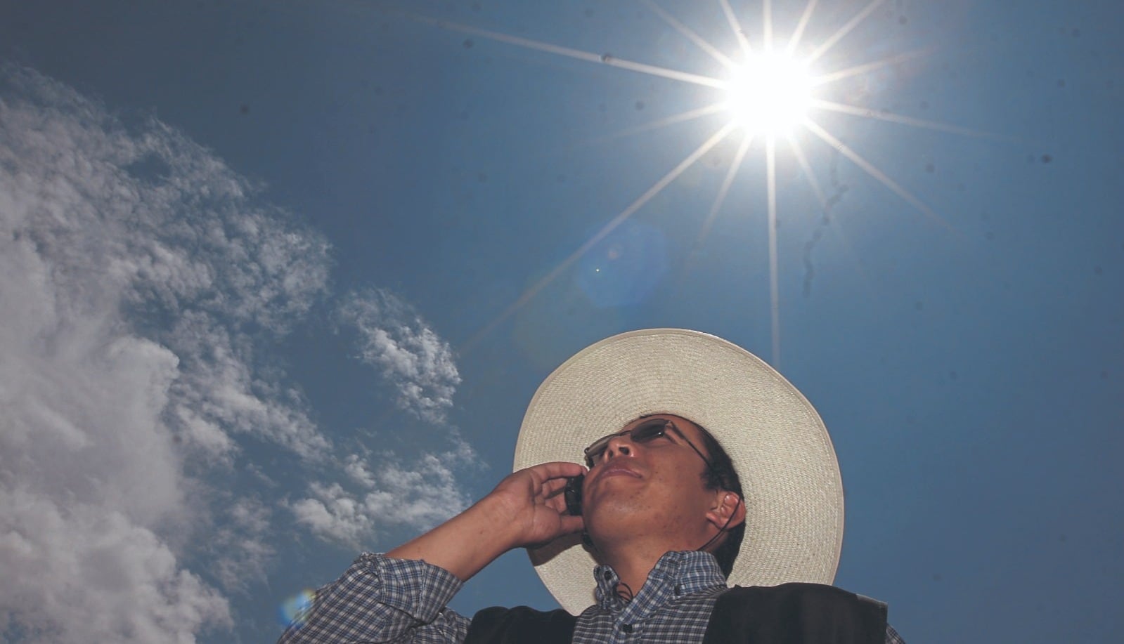 Senamhi alerta por aumento de temperatura y vientos de hasta 40 km/h en Arequipa