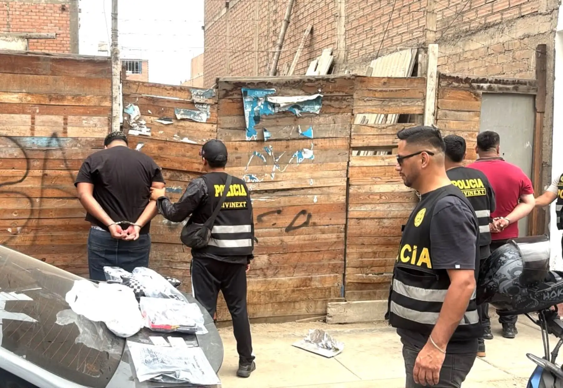 Lima Norte: capturan a tres presuntos integrantes de banda dedicada al secuestro al paso