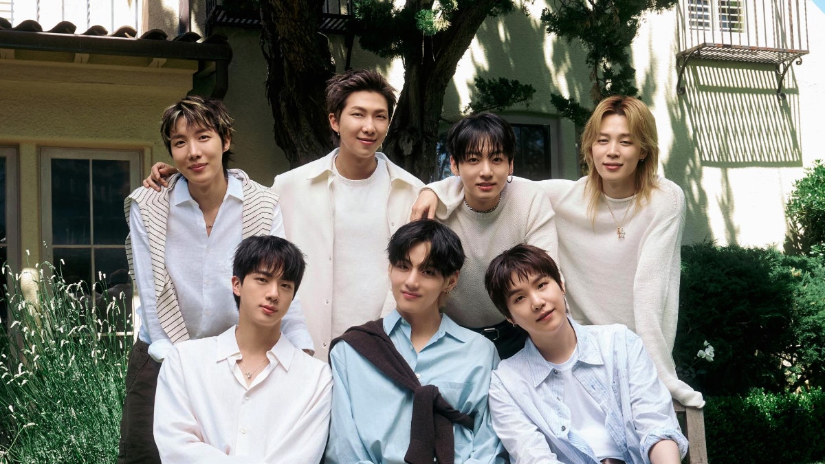 ARMY Perú pide disculpas a BTS por ruidos frente a su hotel: "Su tranquilidad importa más que verlos de cerca"