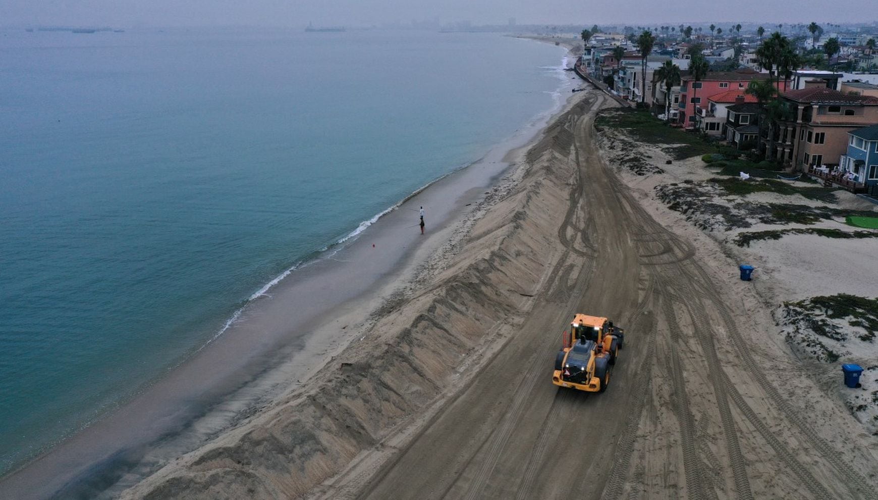 Huracán Polo traerá oleaje y riesgo de inundación a playas del sur de California: zonas en alerta