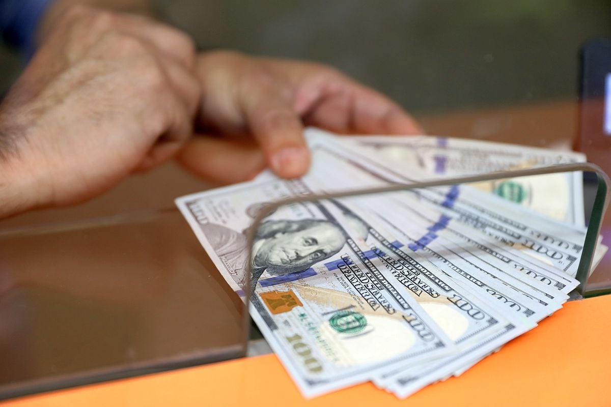 El dólar abre en S/3,45 en Perú a la espera de decisión de tasas de la Fed