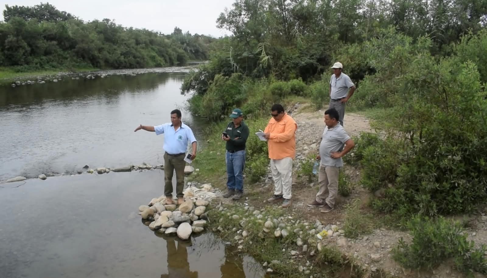 La Libertad: Inspeccionan siete puntos críticos del río Virú