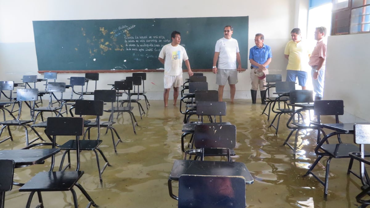 Fenómeno El Niño: 30% de colegios a nivel nacional en riesgo de colapsar