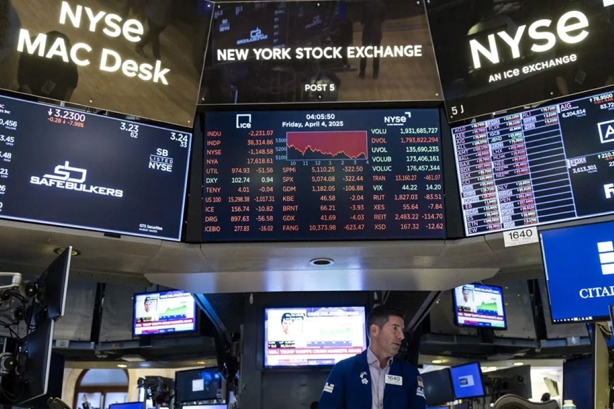 Wall Street cierra en verde tras bajada en el rendimiento de los bonos del Tesoro