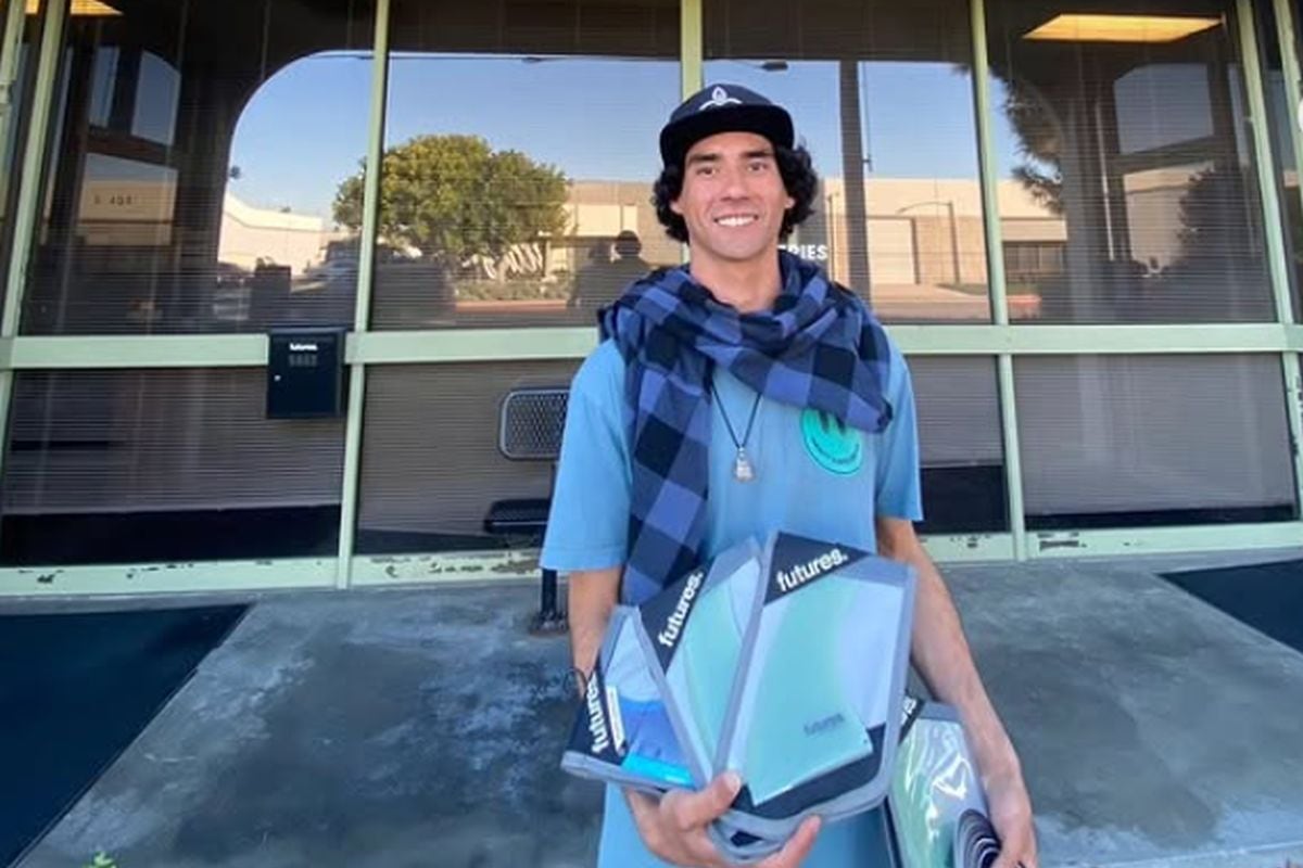 “Es lo máximo representar al Perú en la meca del Big Wave Surfing”: El peruano que surfeó una ola de 23 metros y rompió un récord en la mítica playa de Nazaré