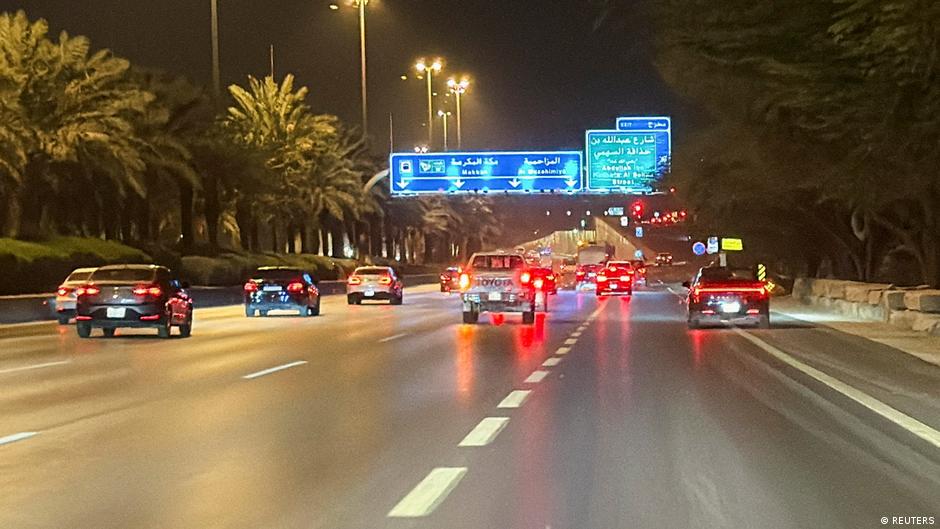 Arabia Saudita intercepta ataque hutí tras operación en Saná