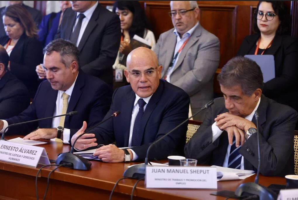Ministro Álvarez informó que Subsistema especializado contra la extorsión comenzará a operar en octubre en La Libertad