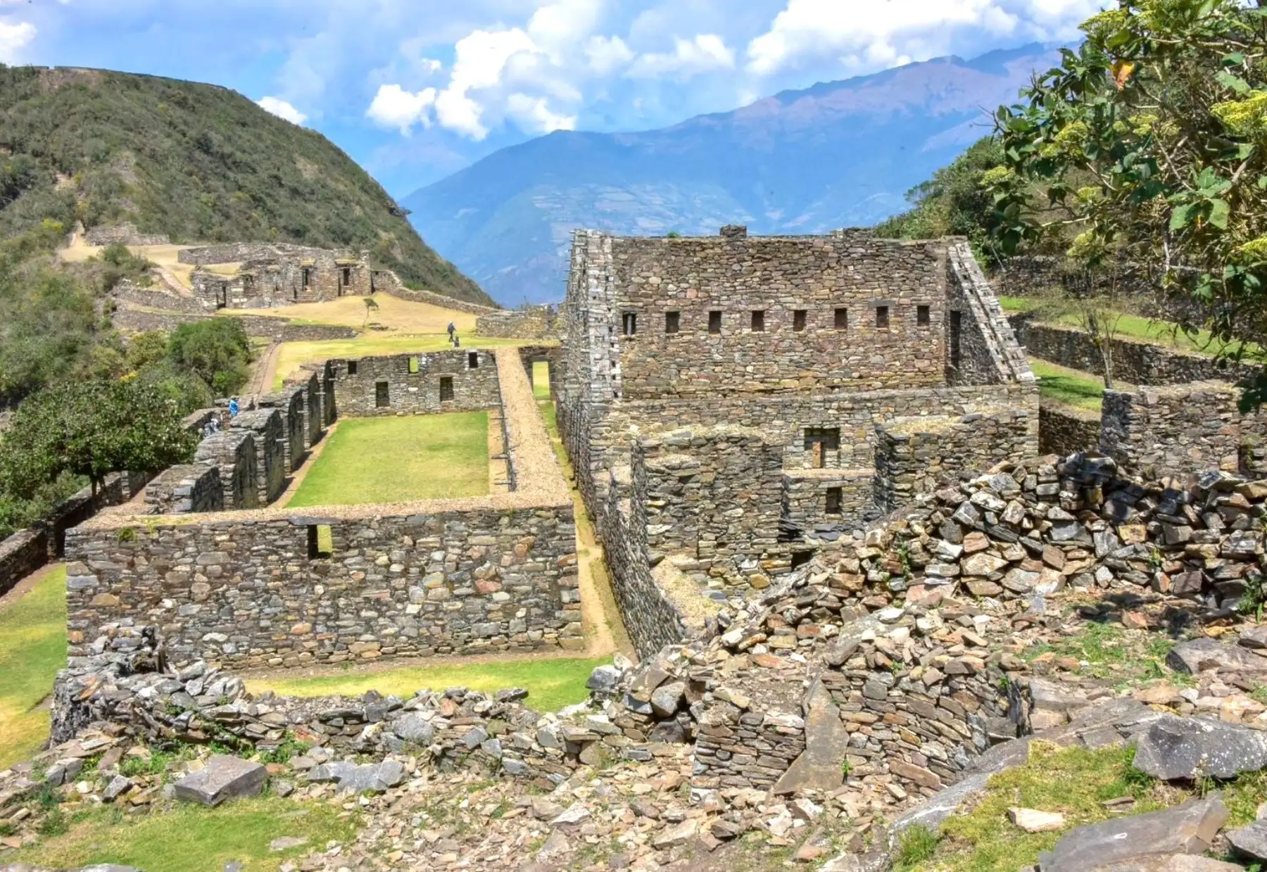 Mincetur transfiere hasta S/9.5 millones para mejorar servicios turísticos en Choquequirao
