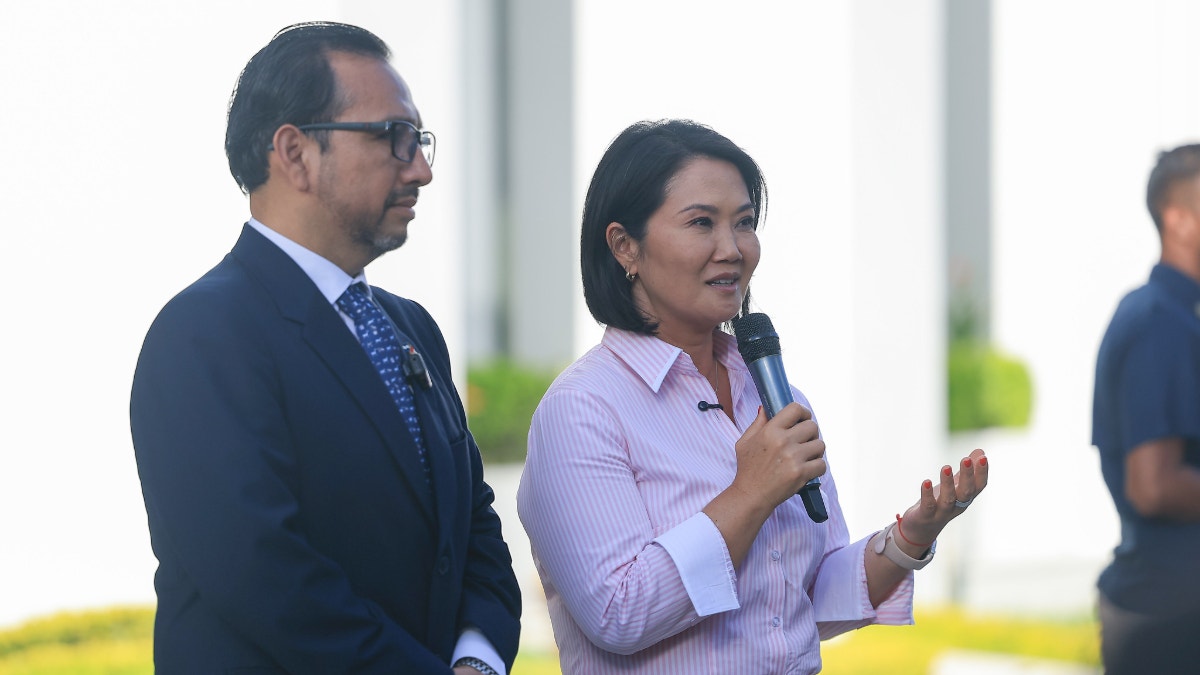Keiko Fujimori señaló que dos megacárceles tipo el Cecot salvadoreño pueden construirse en el Perú en siete meses