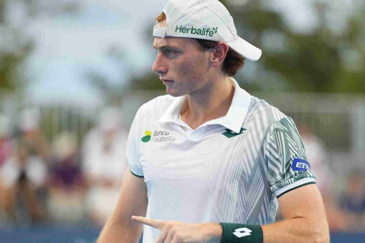 Ignacio Buse da el golpe en el US Open: Derrota a Marcos Giron y avanza a segunda ronda