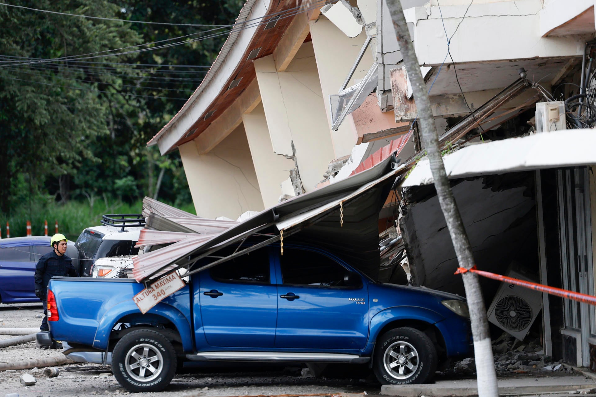 Terremoto de magnitud 7,7 sacude Panamá y provoca daños en edificios y carreteras