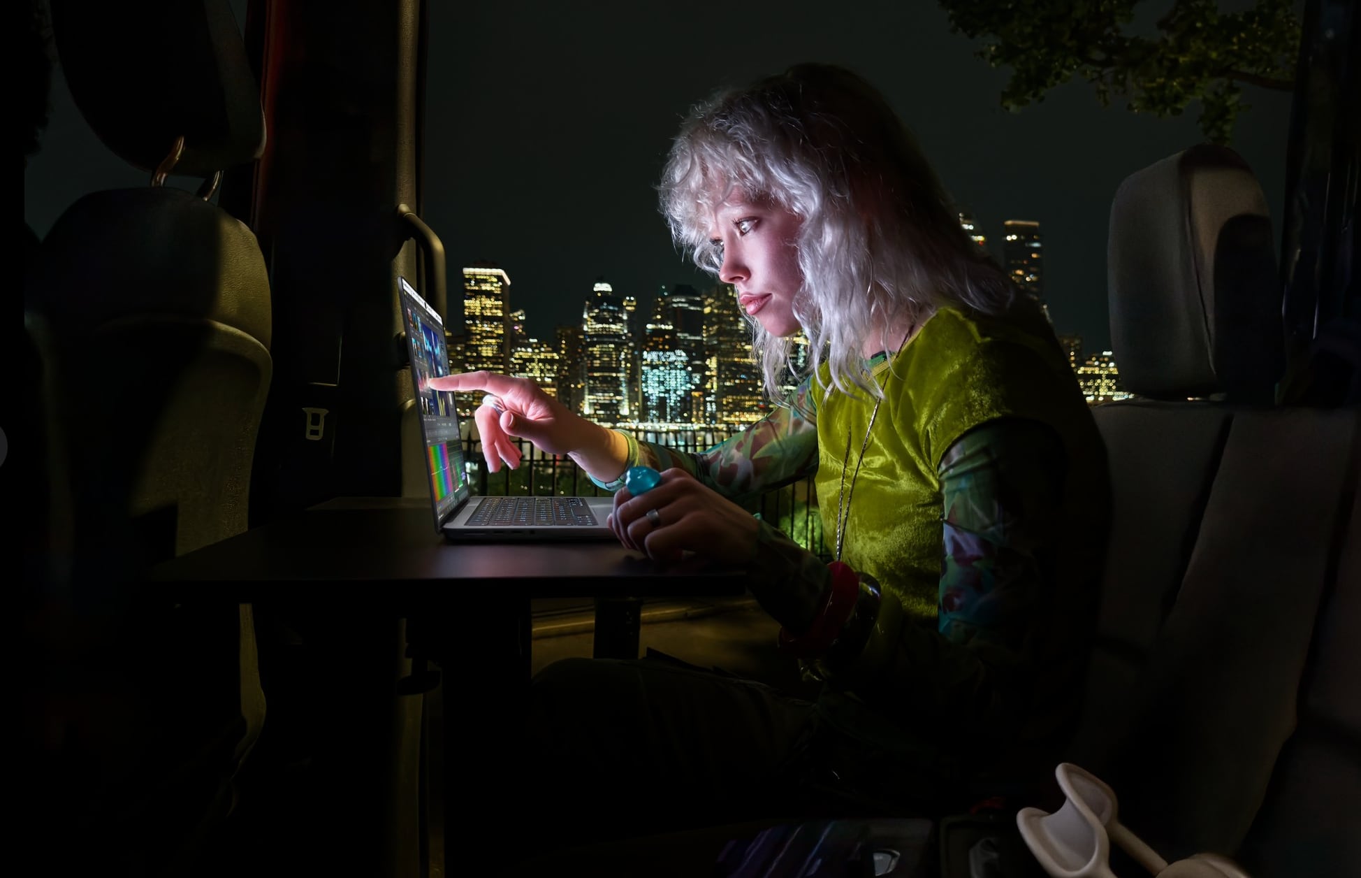 MacBook Pro M5 Pro vs. PROLED XDR: ¿cuáles son las verdaderas diferencias y cuál vale la pena comprar?
