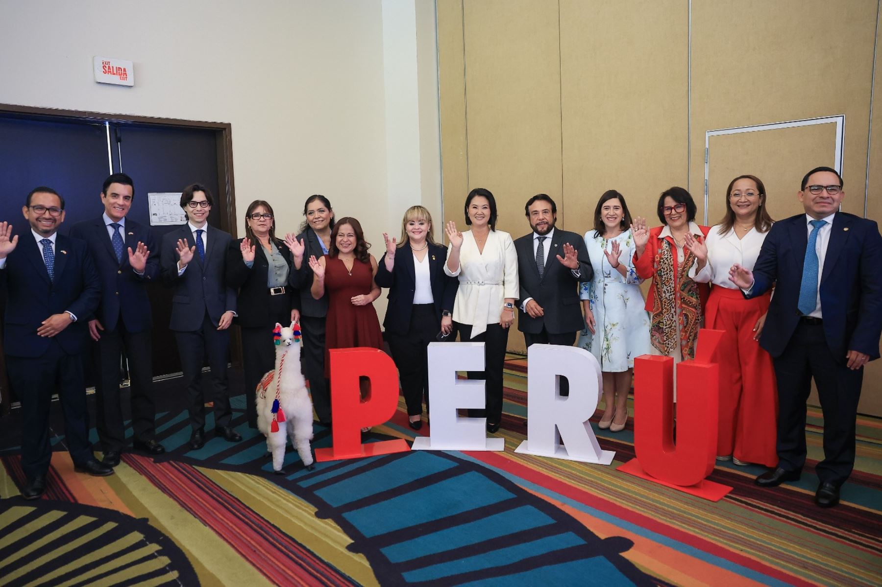 Presidenta: “El Perú es un hub logístico desde el cual pueden expandir sus inversiones"