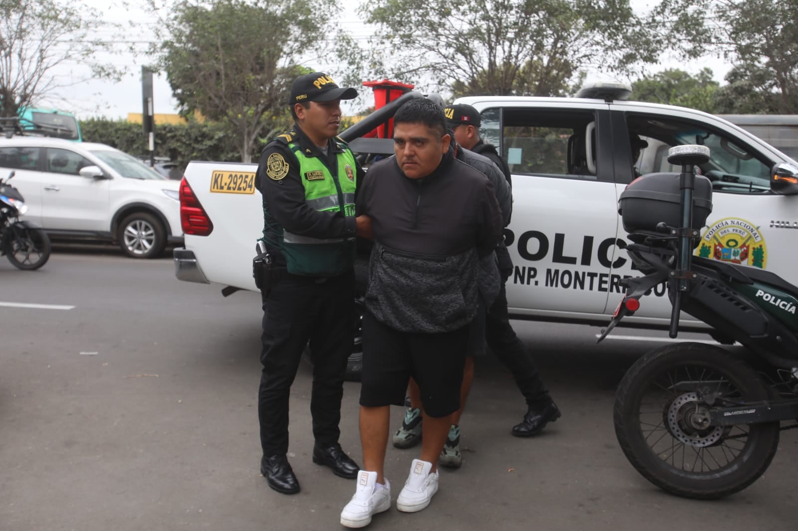 San Juan de Miraflores: Falsos policías pedían 3 mil soles por liberar a vendedor de choclo con queso