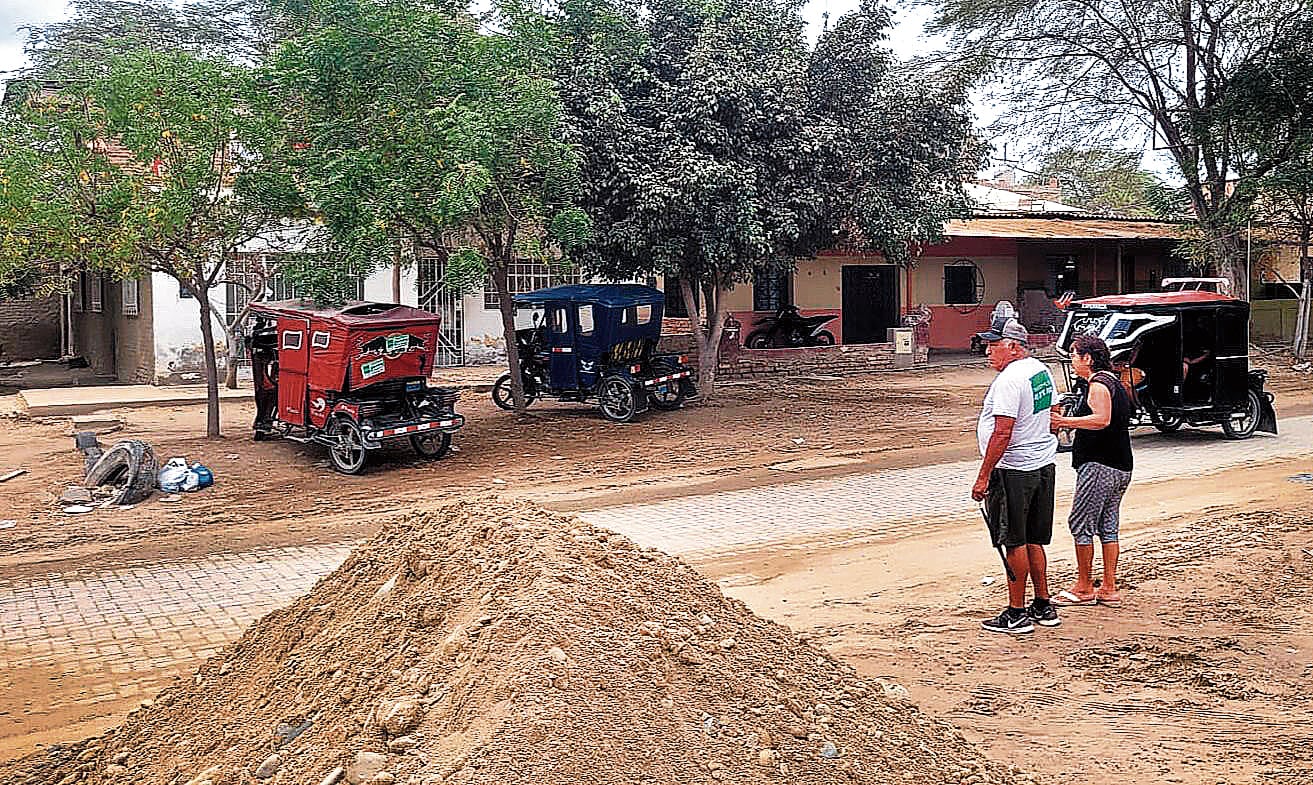 Los vecinos del A.H Santa Rosa temen por las lluvias en Piura