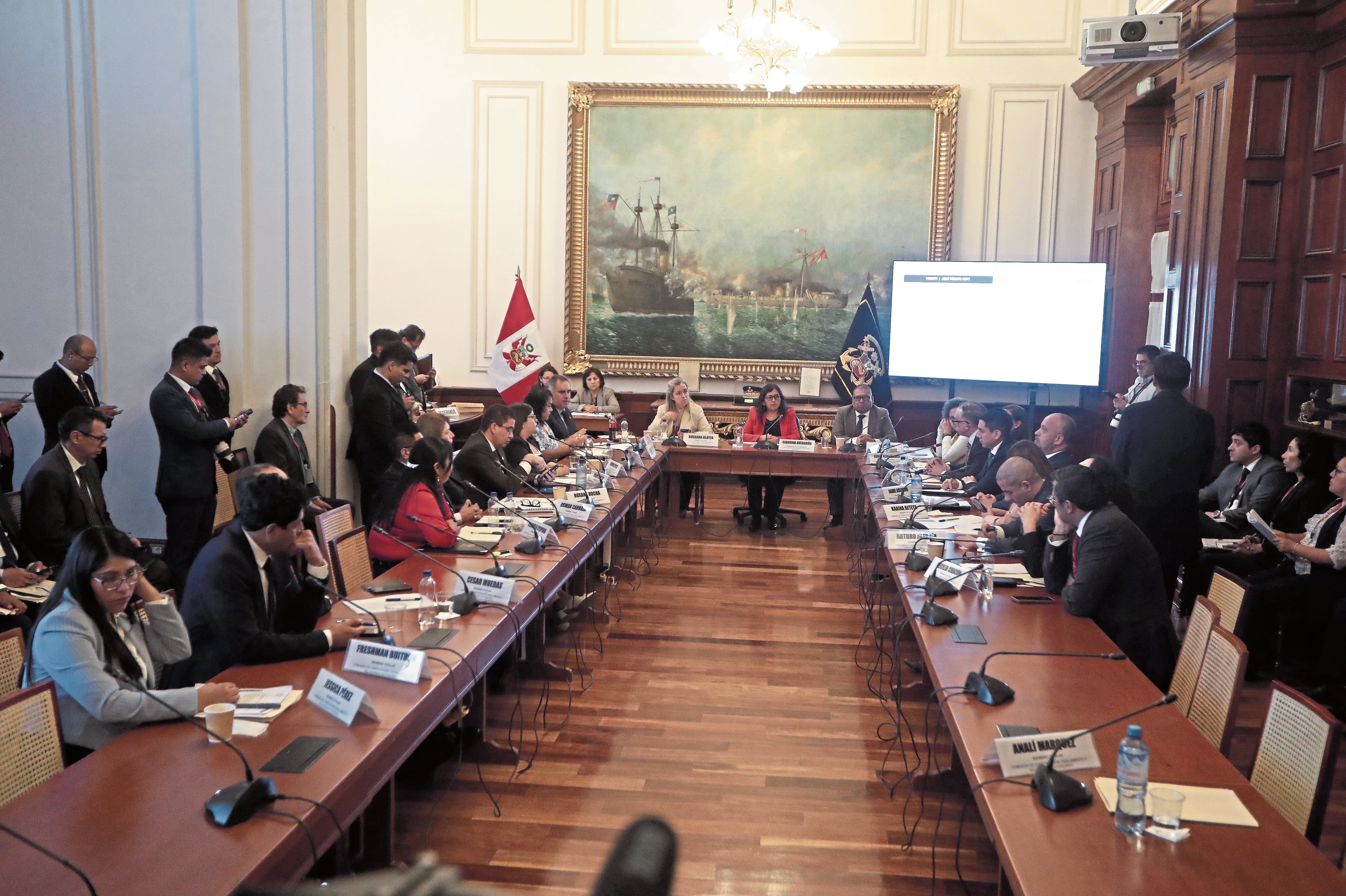Comisión de Constitución plantea rechazar pedido de facultades presentada por el Ejecutivo