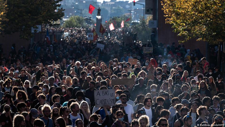 Francia vive un tercer fin de semana de masivas protestas