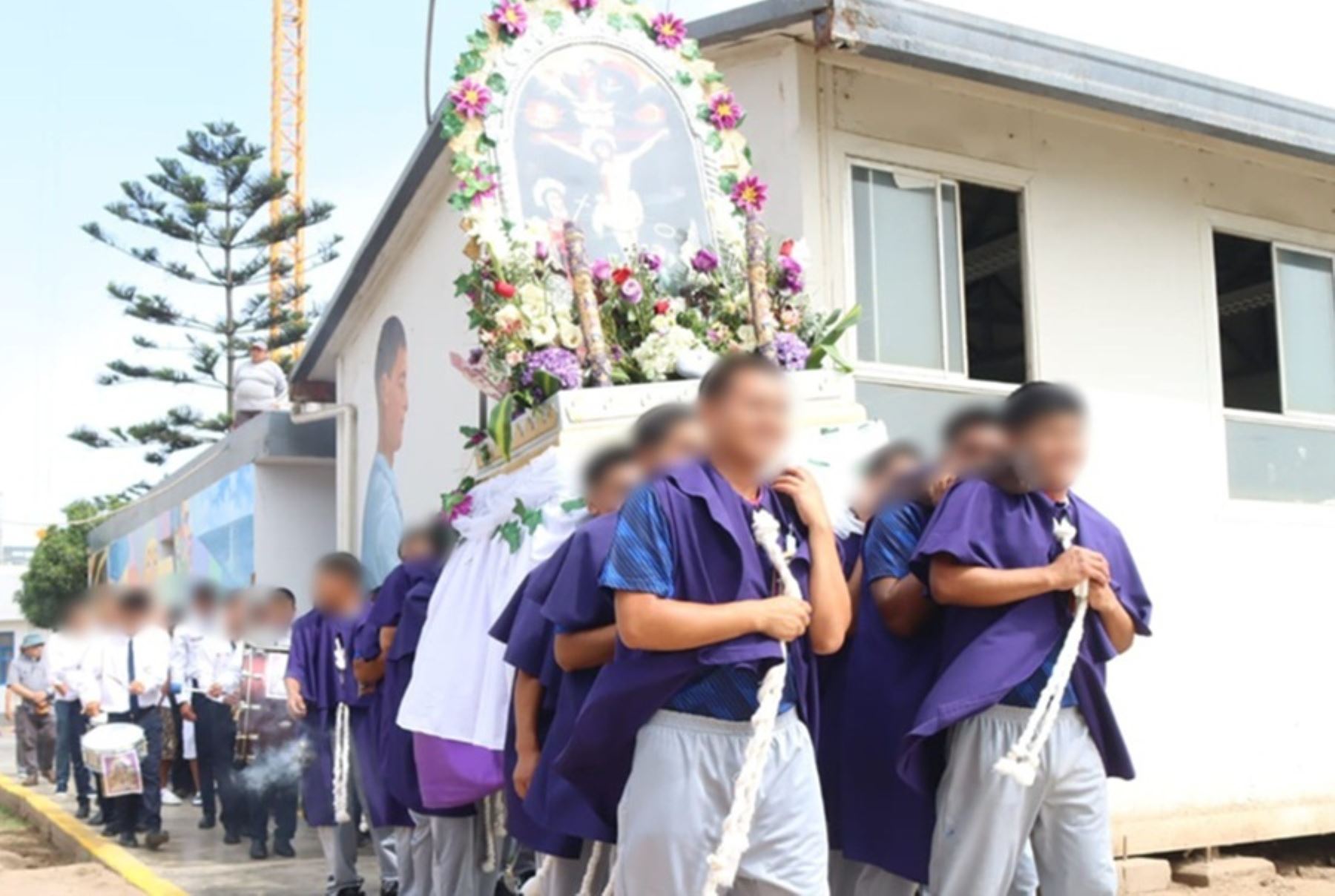 Internos de los centros juveniles del Perú conmemoraron el mes morado con fe y devoción