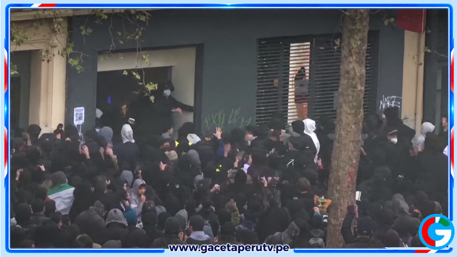 Violentas protestas en Francia dejan un muerto, 1800 detenidos