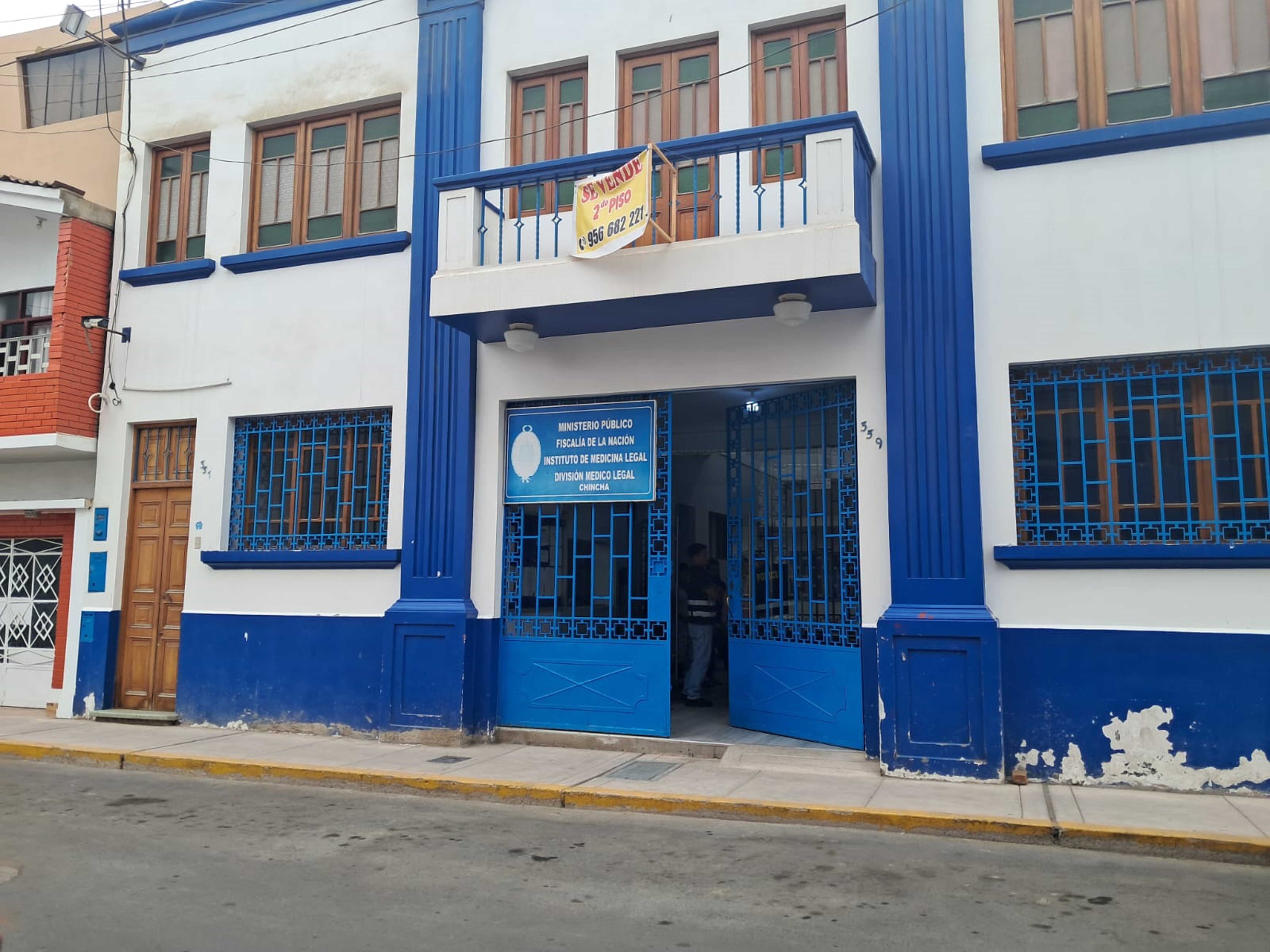 Vecino se enfrenta a golpes con sujetos que le habrían robado su celular en Chincha Baja