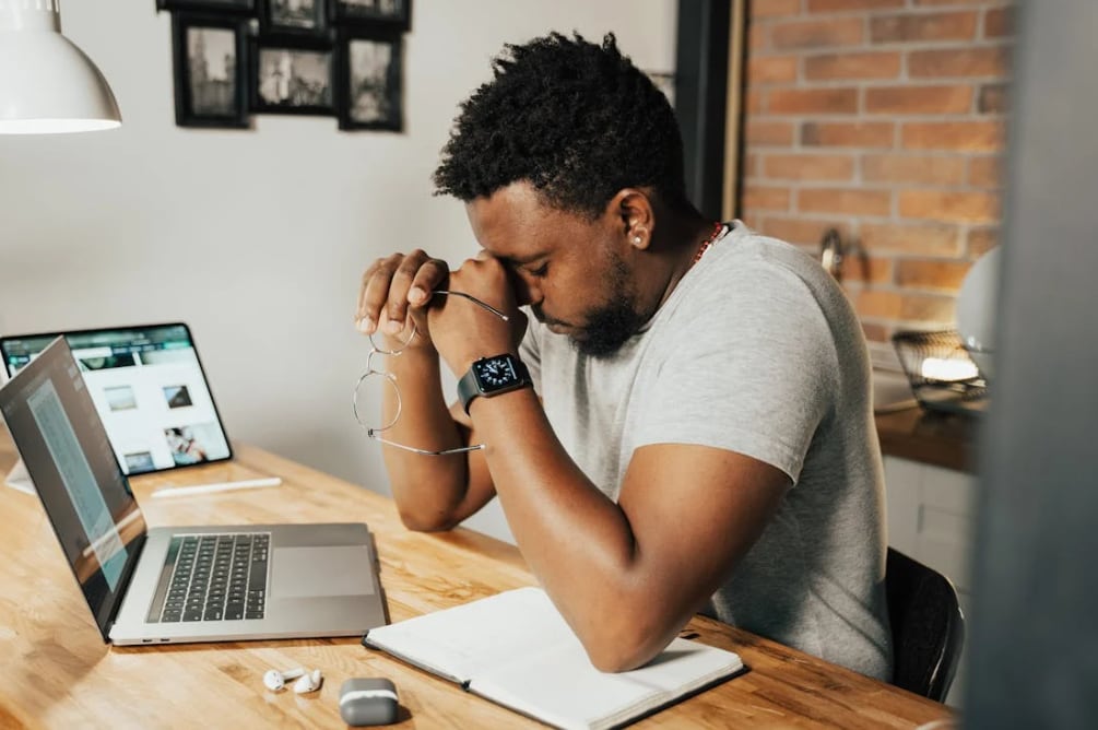 Home office: ¿el trabajo a distancia afecta las oportunidades a los nuevos trabajadores?