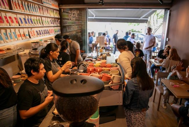 Placas comerciales en edificios corporativos: ¿dónde abrir un restaurante o café en Miraflores?