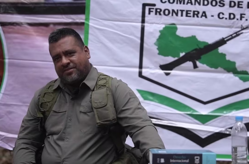 Colombia inicia la extradición a EE. UU. de 'Araña', jefe del narcoparamilitar Comandos de la Frontera