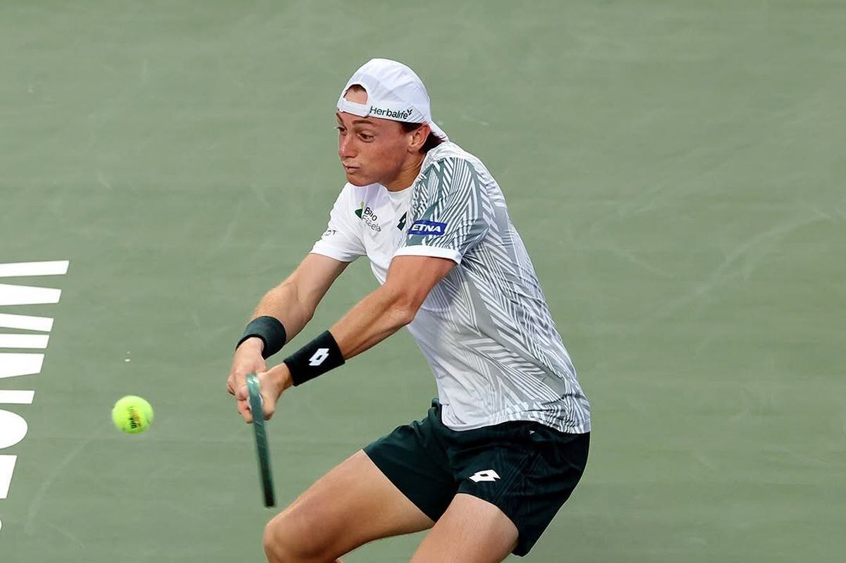 “Un momento excepcional” y “una potencia física abrumadora”: Buse conquista la cancha dura a puertas del US Open y así convence a la élite del tenis en Winston-Salem