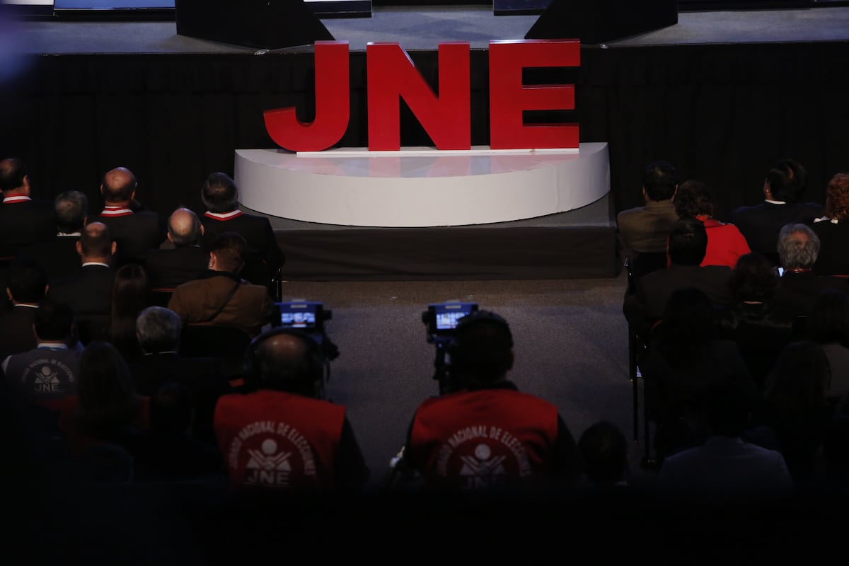 ¿Cambios en el transporte?: esto proponen en el debate los candidatos a Lima Metropolitana