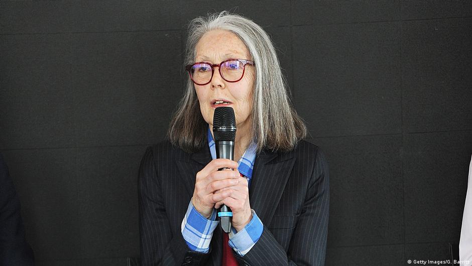 La escritora canadiense Anne Carson gana el Premio Nobel de Literatura 2026