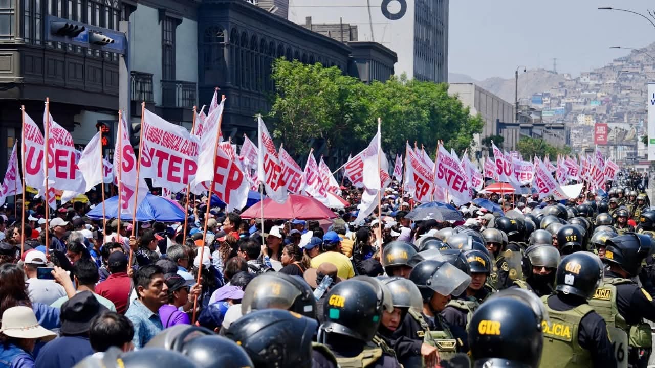 Minedu rechaza paro nacional del SUTEP y advierte descuentos por inasistencia a docentes
