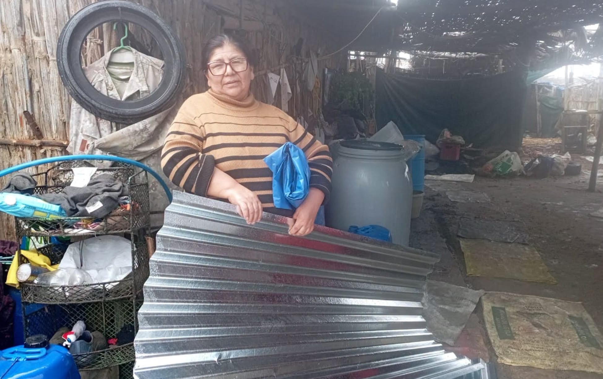 Huaico e inundaciones en las viviendas de Camaná